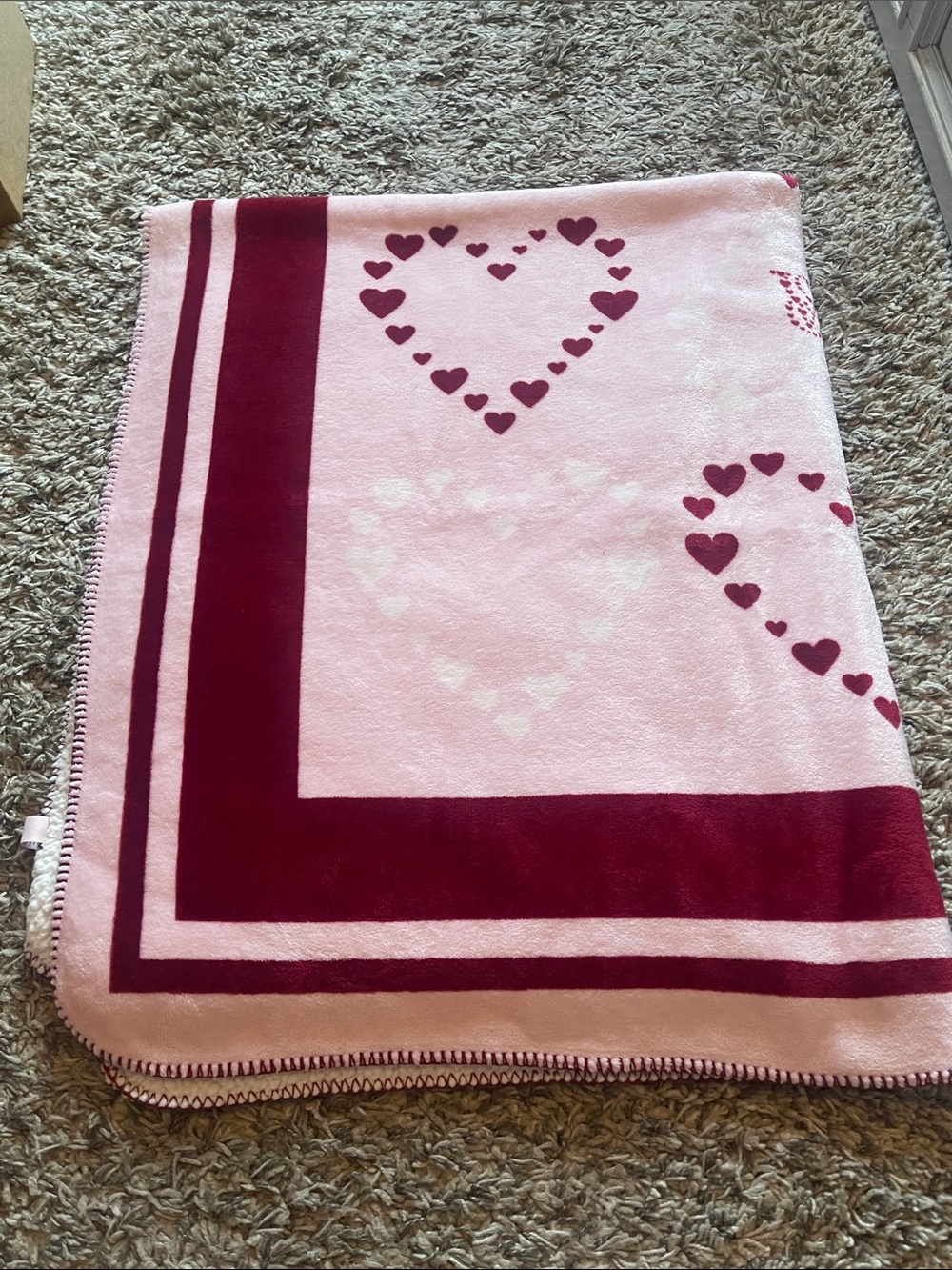 VS PINK AND RED HEART BLANKET